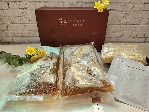 體驗｜五星等級牛肉麵冷凍調理包【異塵食品】豪華牛肉麵開箱／牛