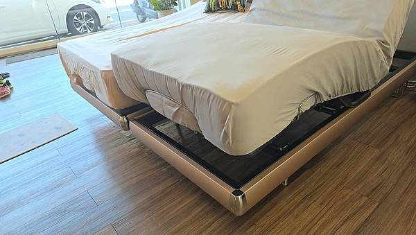 門市體驗｜寵愛自己先從一張好床開始【我們是幸福床店】台南寢具