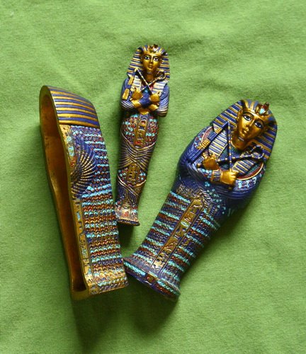 13-縮小的黃金棺槨-----(Egypt)