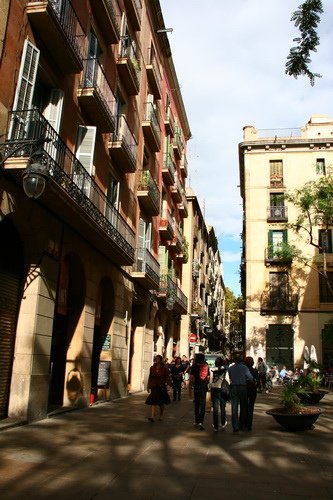 12 香水博物館 與 現代藝術館   spain