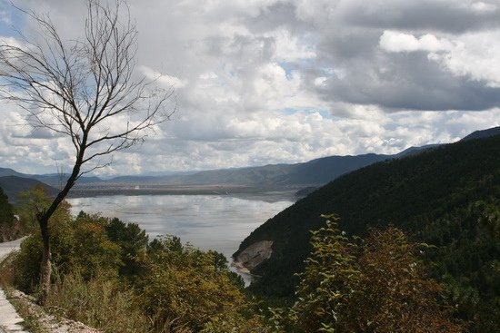 11 金沙江上月亮彎  Shangri-La YunNan 雲南