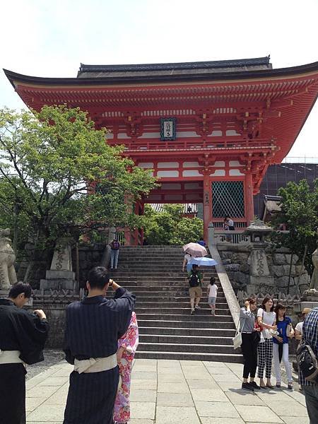 總算來到清水寺