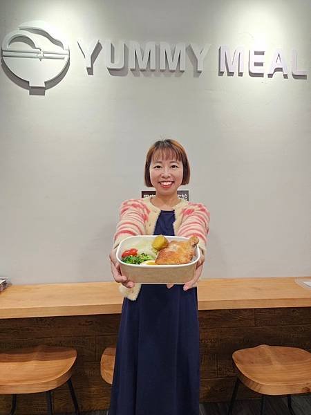 健康餐盒新選擇！ 【YUMMY MEAL食厘米蒸烤餐盒專売】