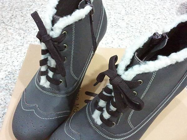 2011-11-26 18.03.48.jpg