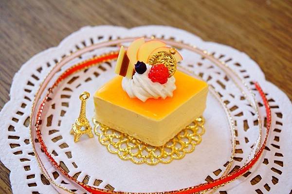 7-cheese sponge cake 起司蛋糕.JPG