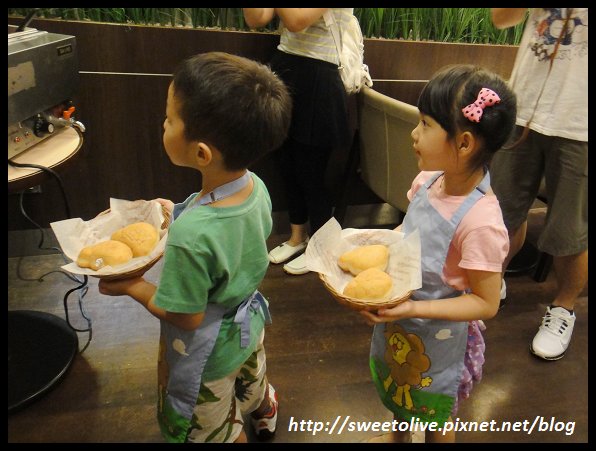 mister donuts-10