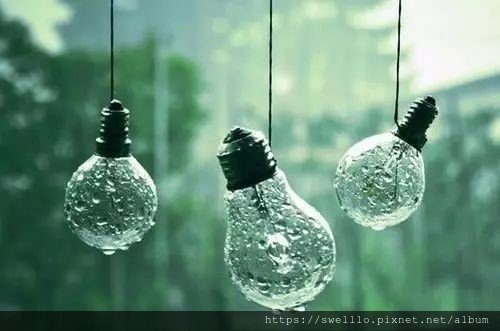 漫步雲端分享● 老來，雨中的浪漫回憶 11首