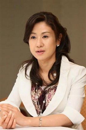 「信」福難美滿《阿信》小林綾子驚爆離婚！