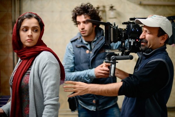 伊朗名導阿斯哈法哈蒂（Asghar Farhadi），今年新作《新居風暴》（The Salesman）入選美國華盛頓影評人協會最佳外語片