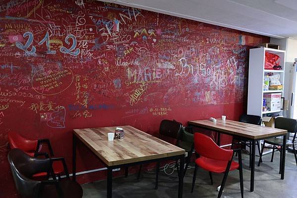 Kimchee Guesthouse Busan (3).JPG