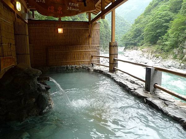 露天男湯，風景絕佳