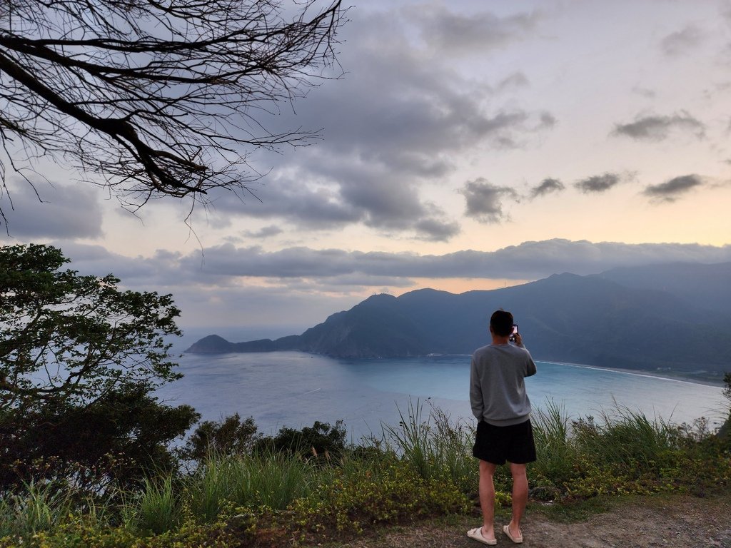 迷人的花東山海線 | 享受山海氣息療癒的台東藍