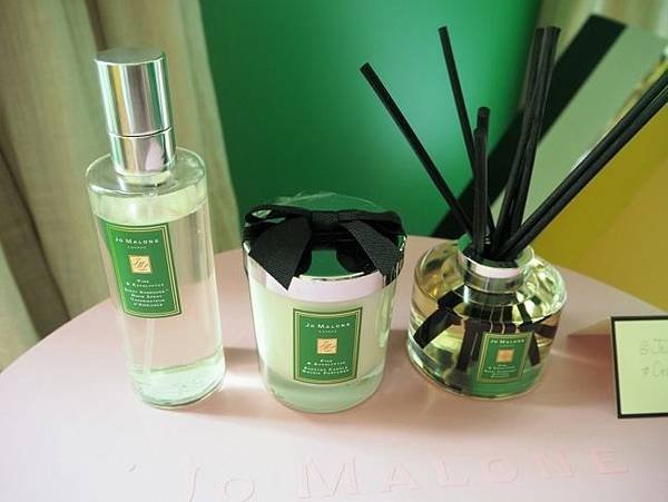 jo-malone-london-christmas-2017-pine-eucalyptus-650x488.jpg