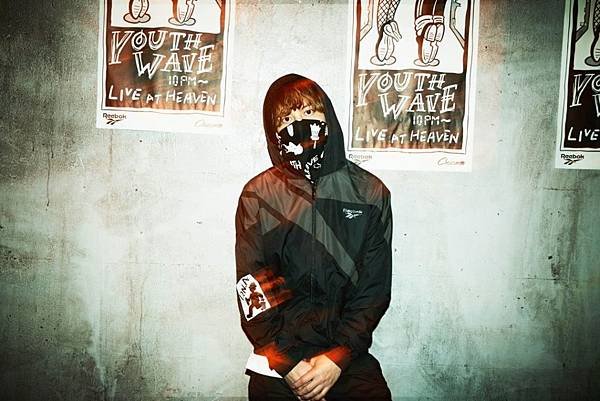 180313_REEBOK1107_v1.jpeg