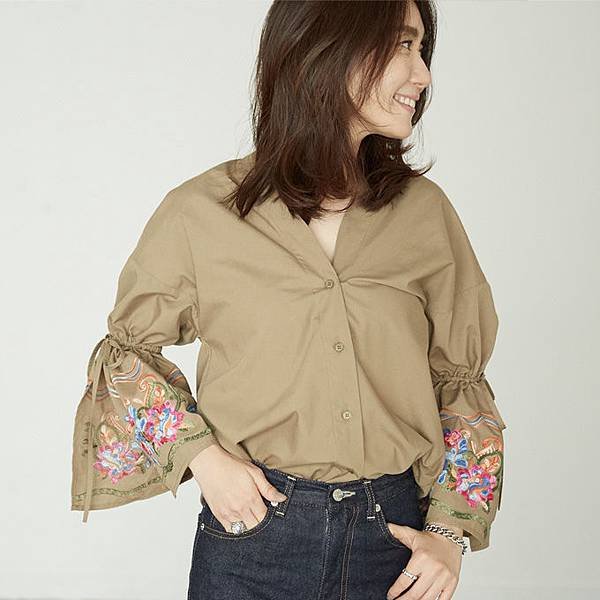 Embroidery sleeve V neck shirt.jpg