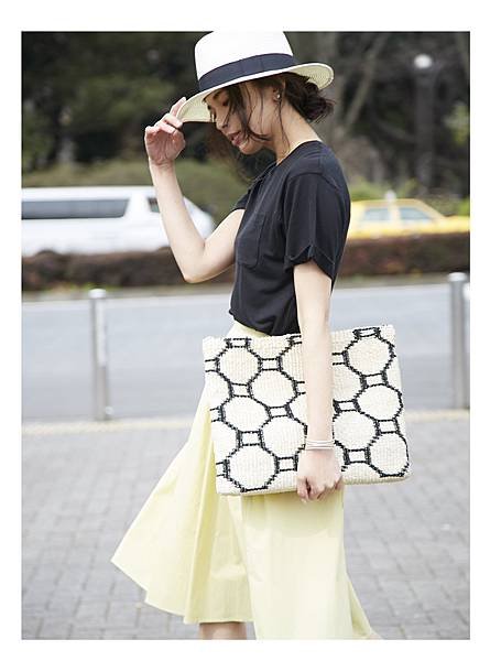 Square basket clutch bag-1.jpg