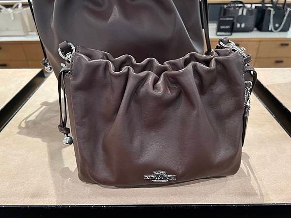 【想要什麼，seki買給你】OUTLET連線，Longcha