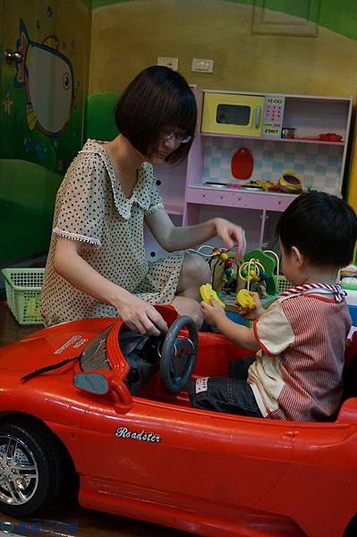030.jpg
