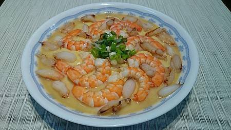 蟹肉蝦仁蒸蛋