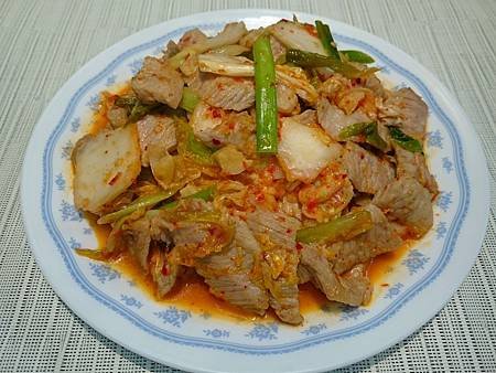 泡菜炒肉片