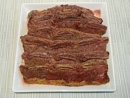 煎帶骨牛小排