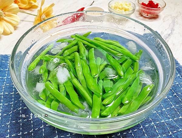 20240620 涼拌菇菇四季豆