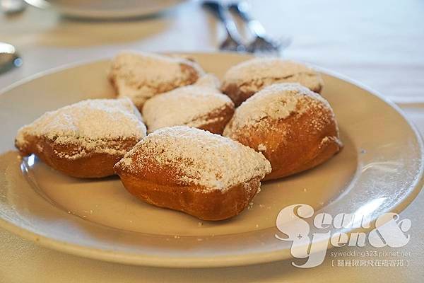 Beignets.jpg