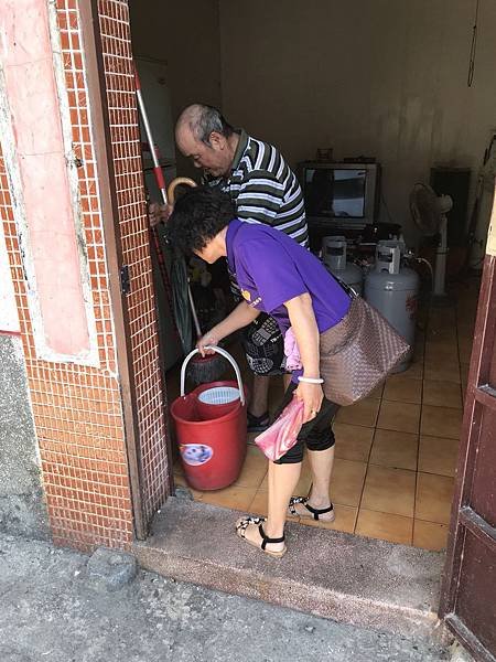 1070627第一次真空包裝機食材_180627_0015.jpg