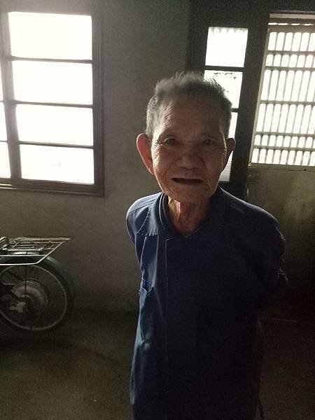 129送物資_181209_0006.jpg