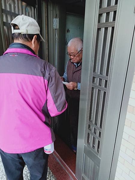 縣府委託頭城區的口罩 送達完成_200314_0020.jpg