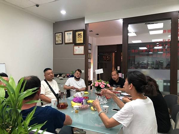 LINE_ALBUM_2023511理監事會議及金龍太子關懷活動討論_230515_2.jpg