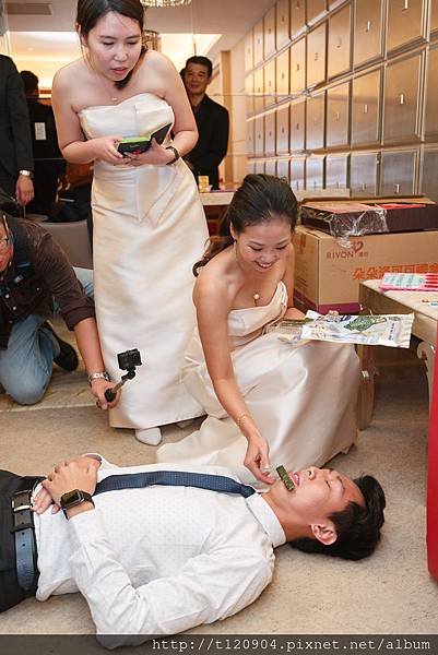 俊銘%26;庭箴 文定婚禮紀錄_0379.jpg