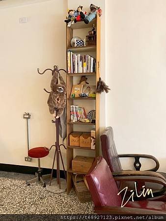2019330_190330_0009.jpg