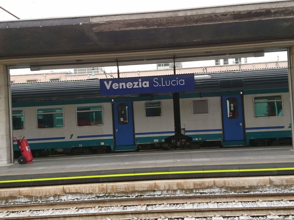 3-08016.JPG