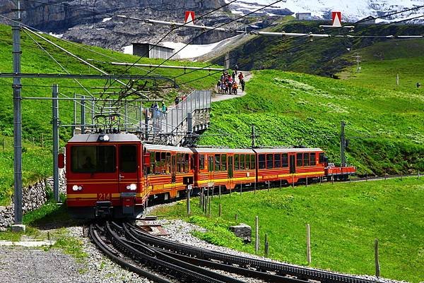 少女峰登山火車