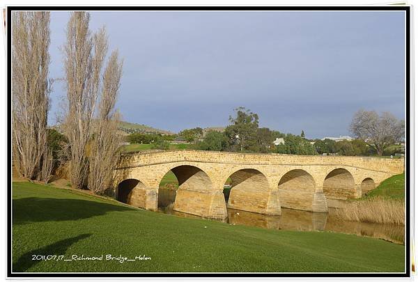 P1090475-1.JPG