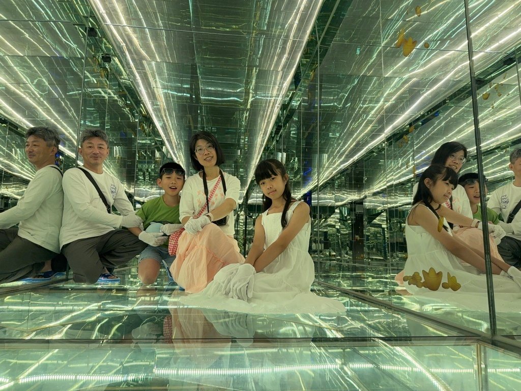 2025/05/02-04〈彰化台中輕旅行〉台灣玻璃館~黃金