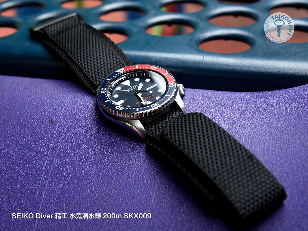 22B22DBR01N9A16-XX_Seiko-SKX009.jpg