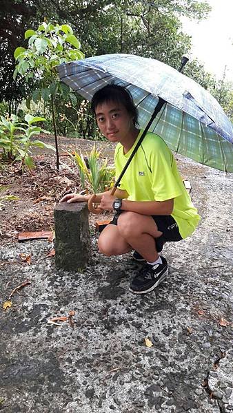 (221汐止區)多少樓台煙雨中🌁-錦峰山、四股埤 茄苳瀑布