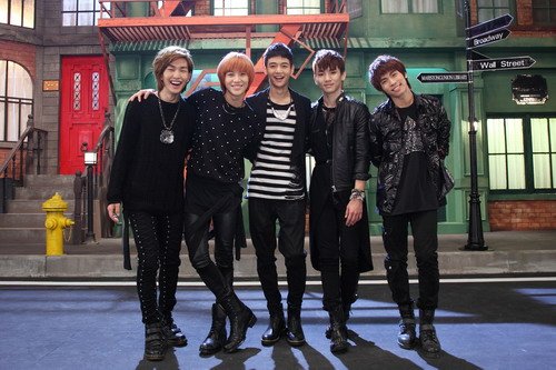 SHINee