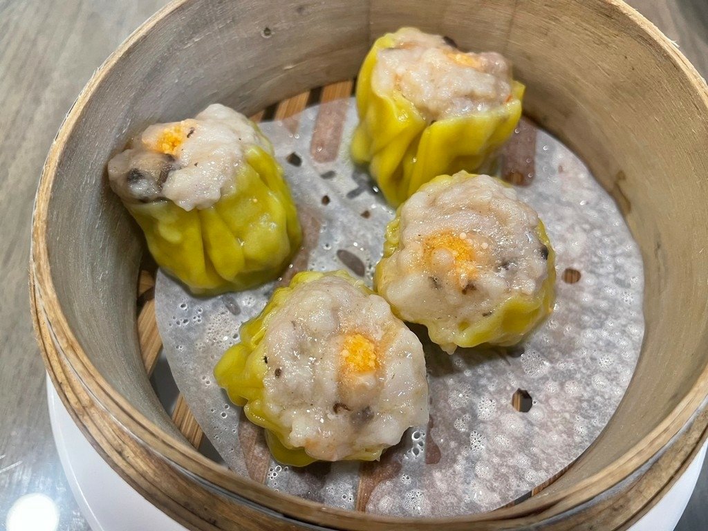 中山國中美食(普通).鳳城燒臘 榮冠茶餐廳.北辰談吃~餐點超