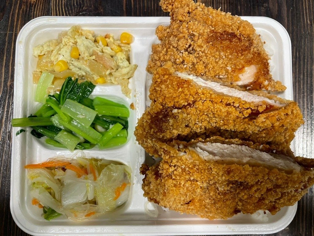 雙連站美食(普通).米樂拾穗 專業便當店.匠心製作，健康美味