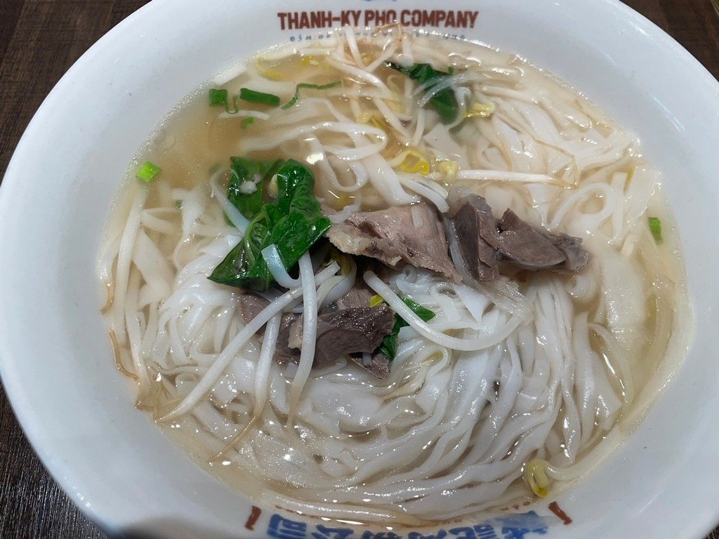 東門站美食(普通)誠記越南麵食館-北辰談吃~被改得亂七八糟的