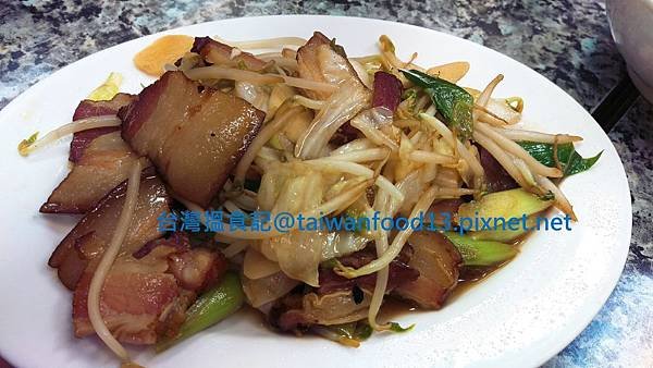 阿財虱目魚 蒜苖臘肉.jpg