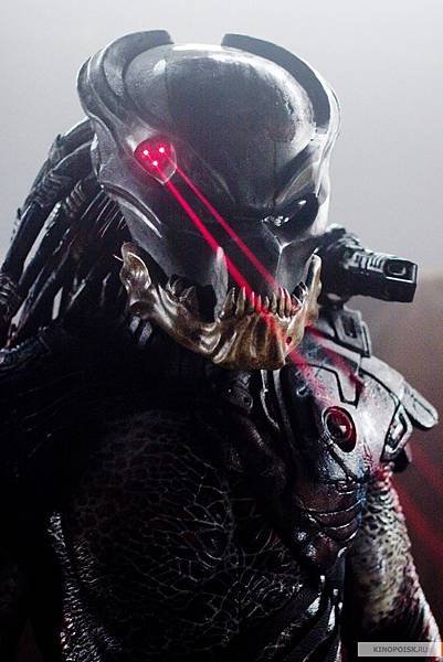 Predator-predators-2010-movie-14721611-800-1200