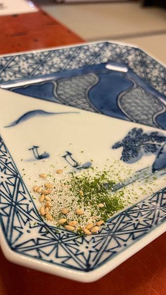 2024九州自由行-動起來的烏賊生魚片-河太郎 中州本店