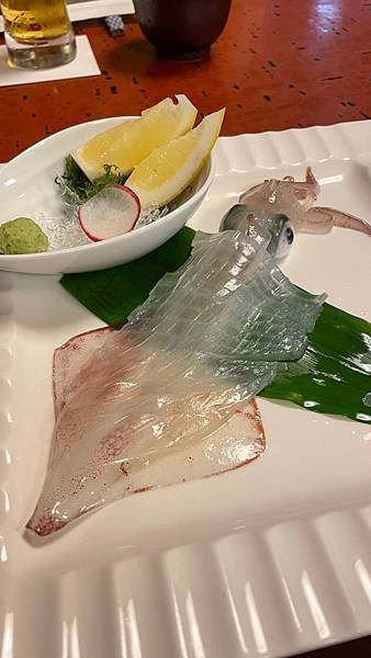 2024九州自由行-動起來的烏賊生魚片-河太郎 中州本店