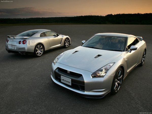 Nissan-GT-R_2008_1280x960_wallpaper_02.jpg