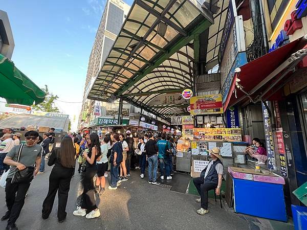 DAY4《》2024年母親節安妞母姊會韓國6天5夜自由行