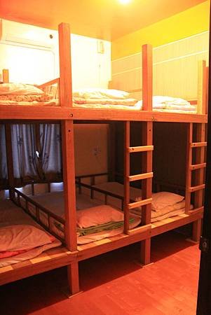 六人背包房 6 Bed Dorm